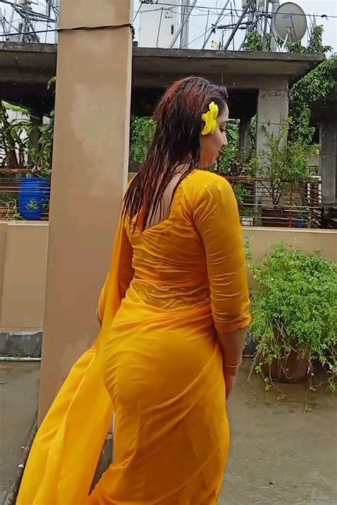 big booty desi|BIG ASS INDIAN PORN @ Butt Mix